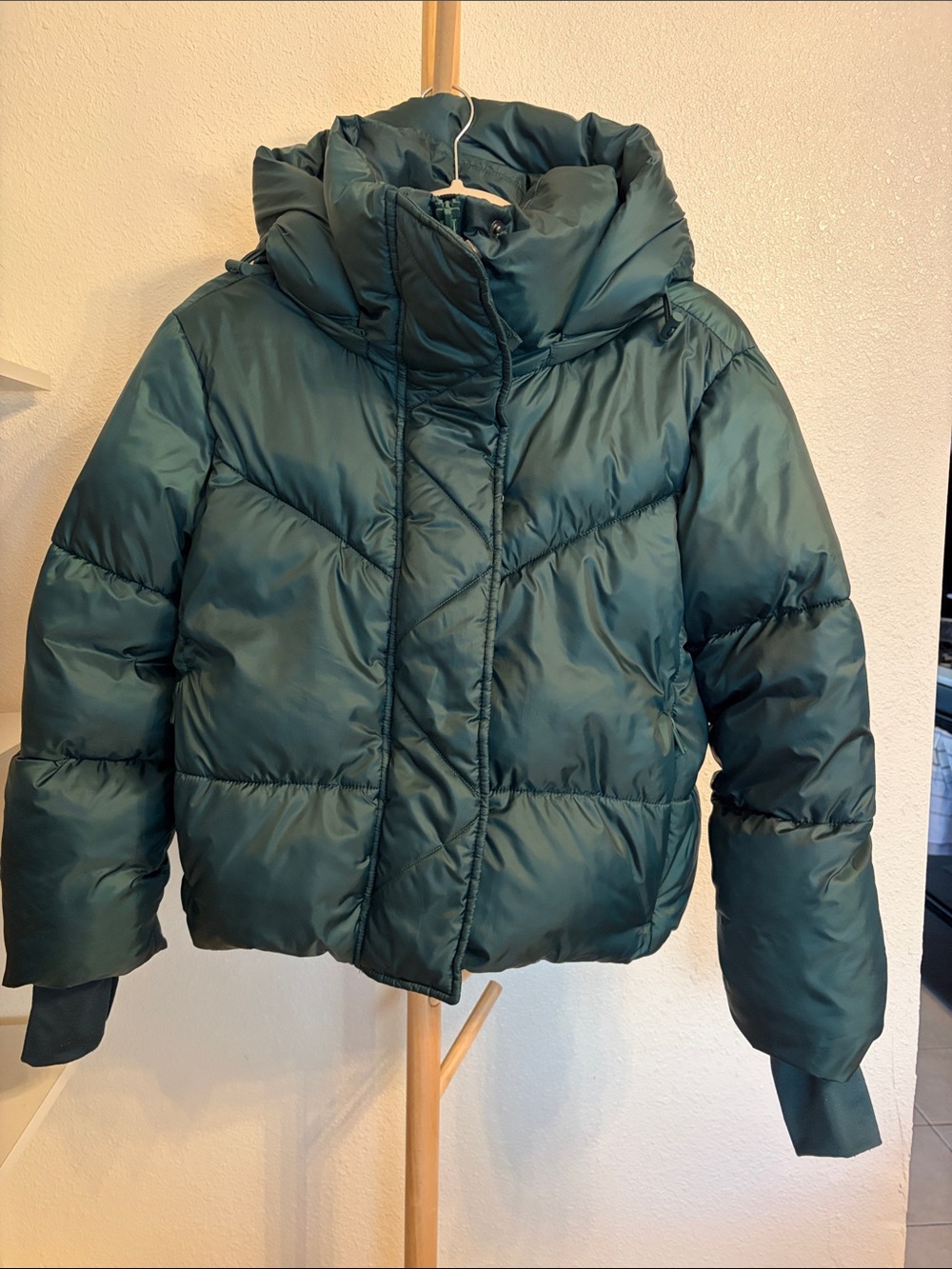 Gap Green Puffer